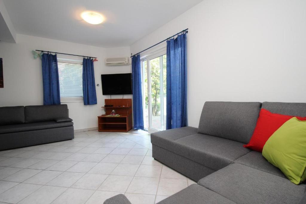 Apartmani Zec Šilo Εξωτερικό φωτογραφία