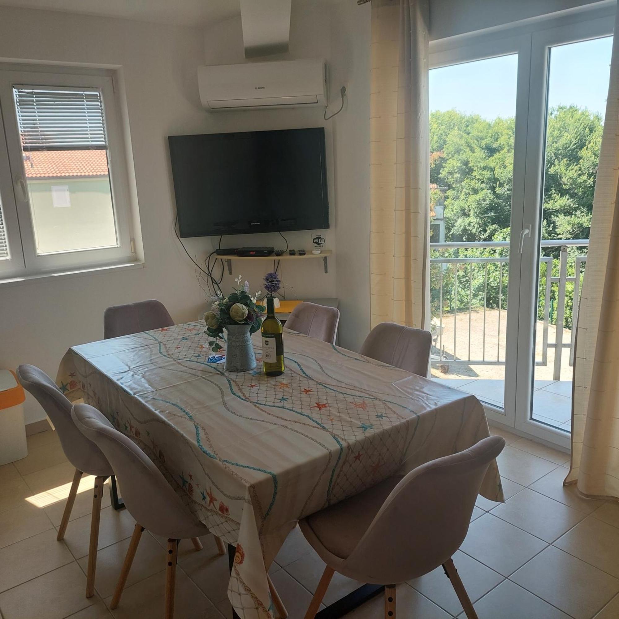 Apartmani Zec Šilo Εξωτερικό φωτογραφία