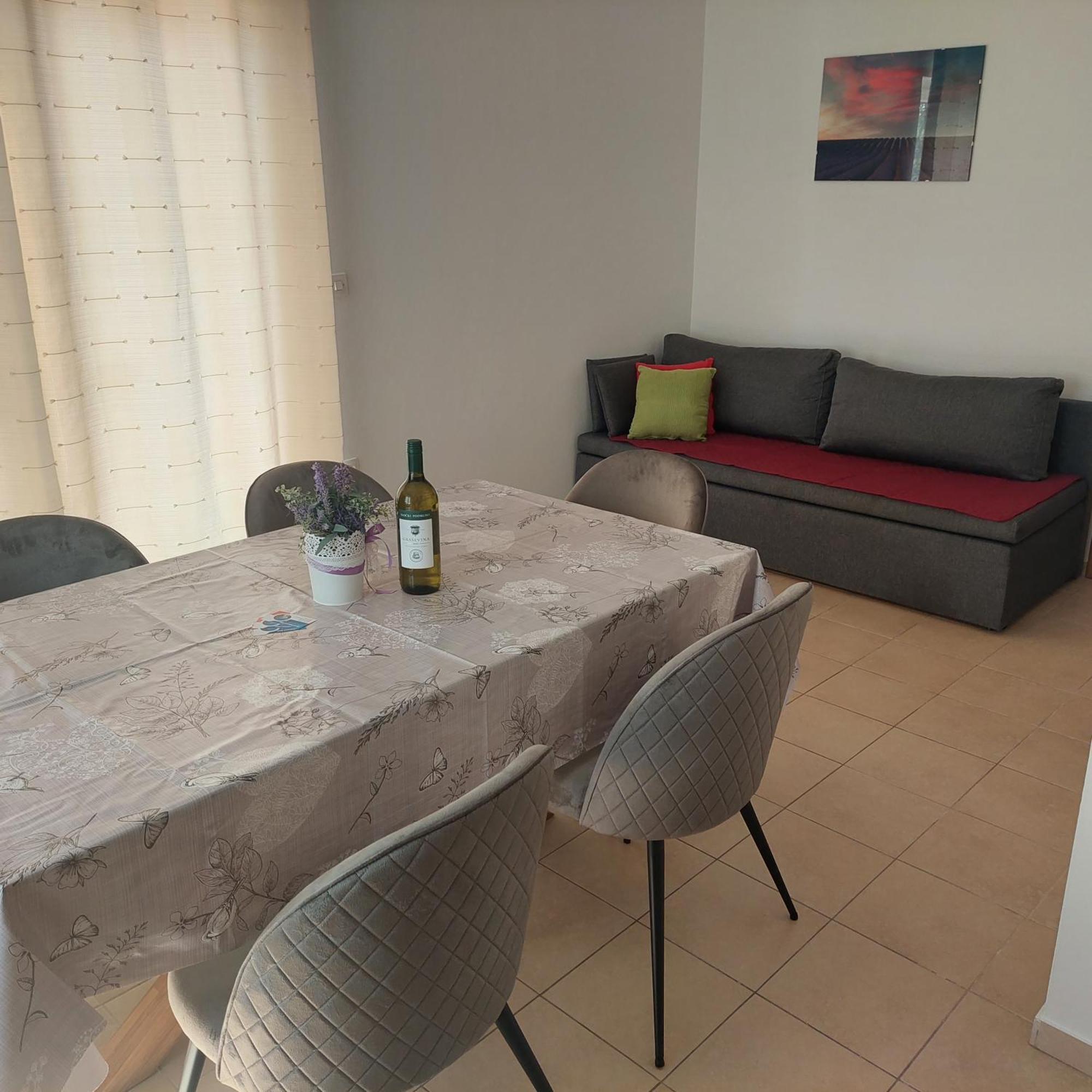Apartmani Zec Šilo Εξωτερικό φωτογραφία